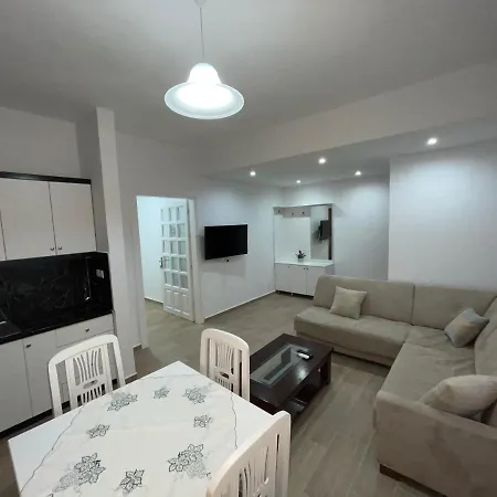 Garden Apartamento Sarandë