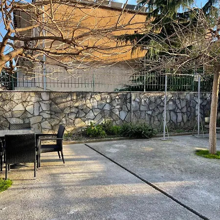 Appartement Garden Saranda
