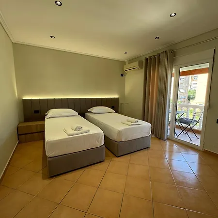 Garden Sarandë
